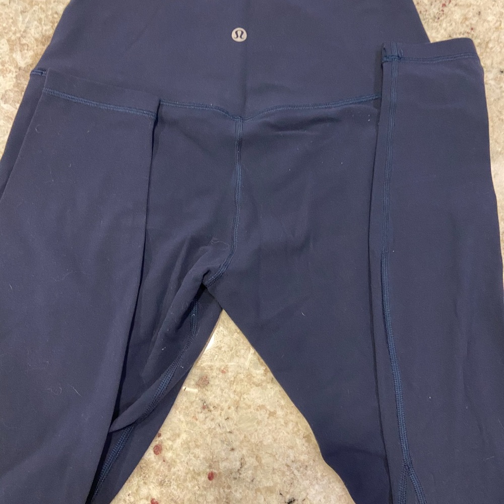Size 8 Lululemon Navy Aligns (og butter soft)
